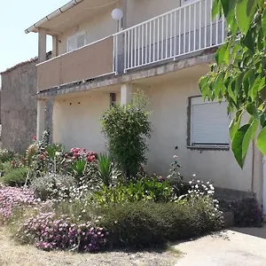 Nika Apartament Ražanac
